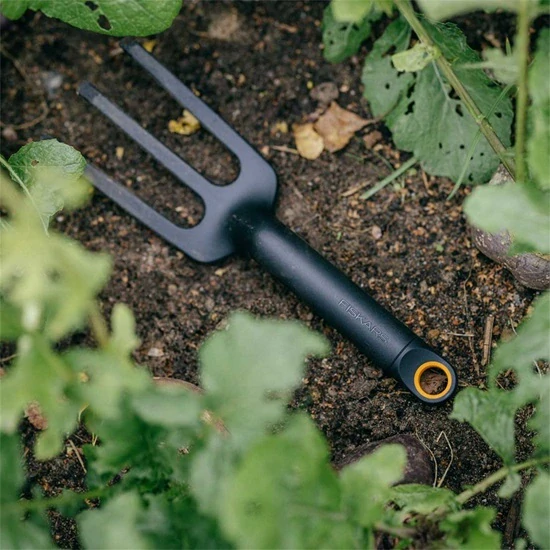 Malé vidle Fiskars Solid™ (1072103)