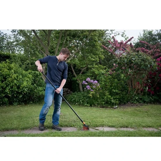 Koště Fiskars QuikFit™ univerzální (1001417)