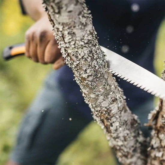 Skládací pila Fiskars Plus SW69 (1067553)