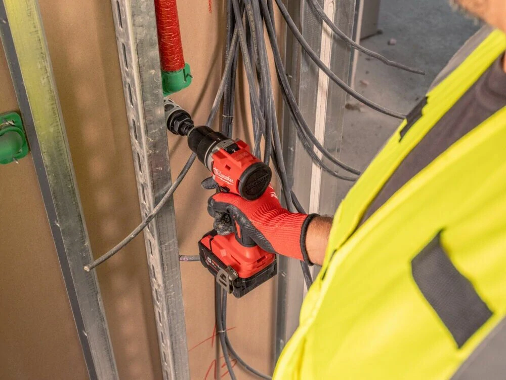 Milwaukee M18BLDDRC-0X aku vrtačka bez příklepu 61 Nm