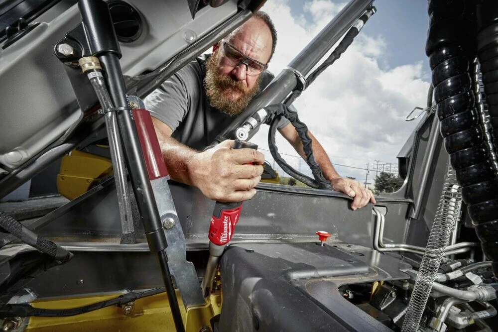 Milwaukee M12FHIR14LR-0 aku FUEL ráčna 1/4" prodloužená