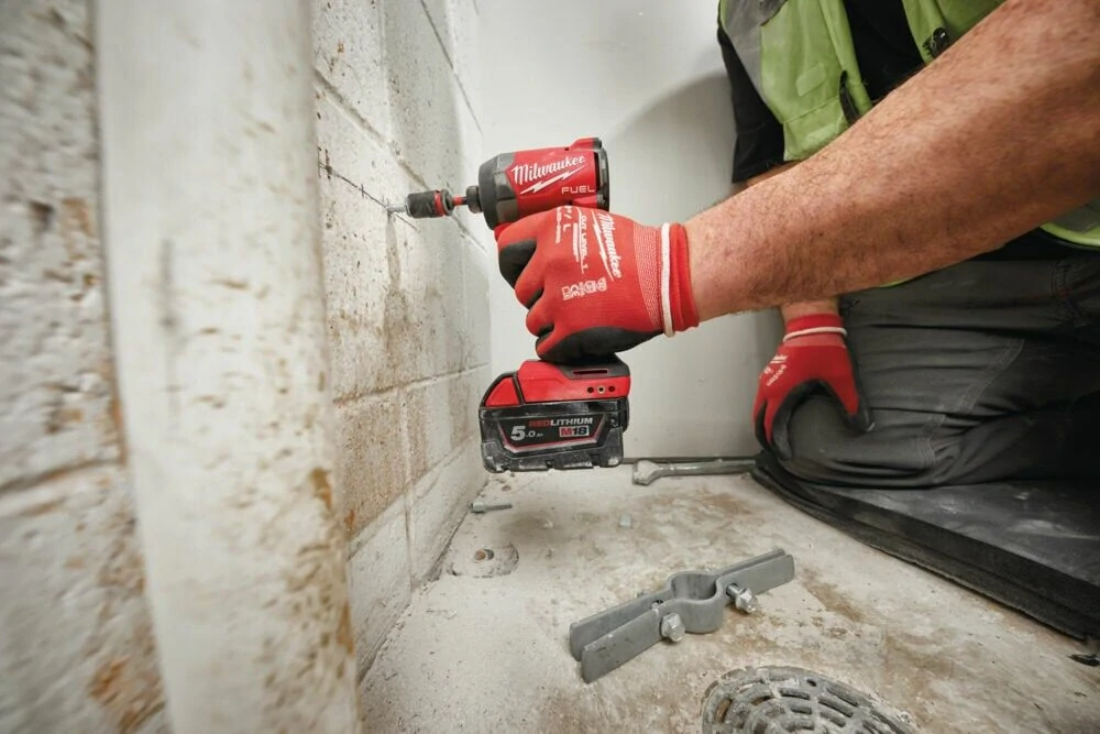 Milwaukee M18 FID3-0 FUEL aku rázový šroubovák 226 Nm