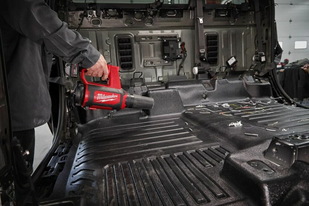 Milwaukee M12 BBL-0 fukar 4,81 m³/min bez aku