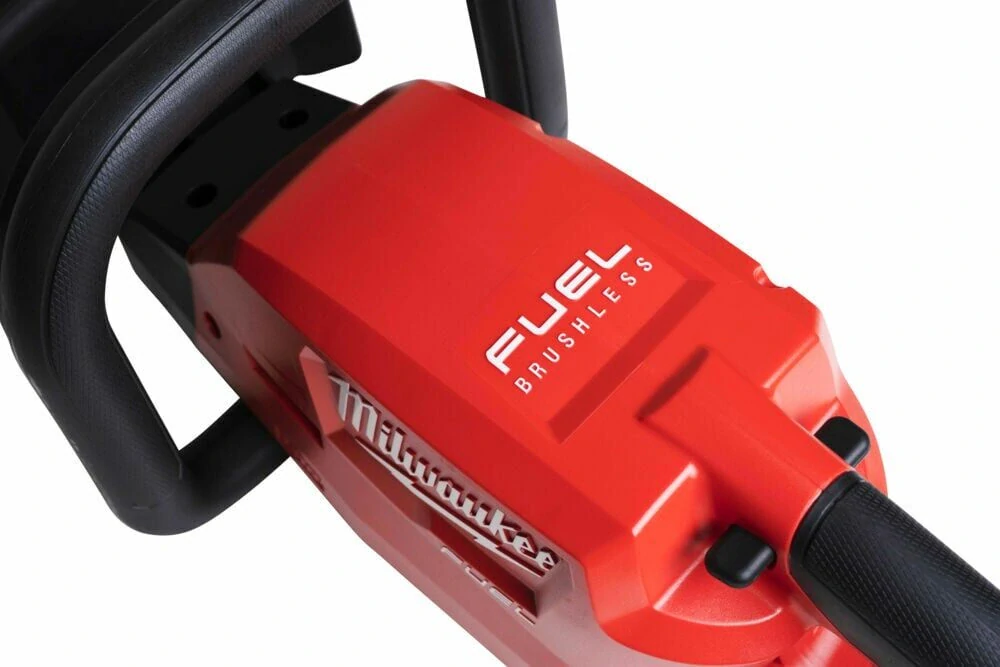 Milwaukee M18 FHET45-0 FUEL™ plotostřih 45 cm