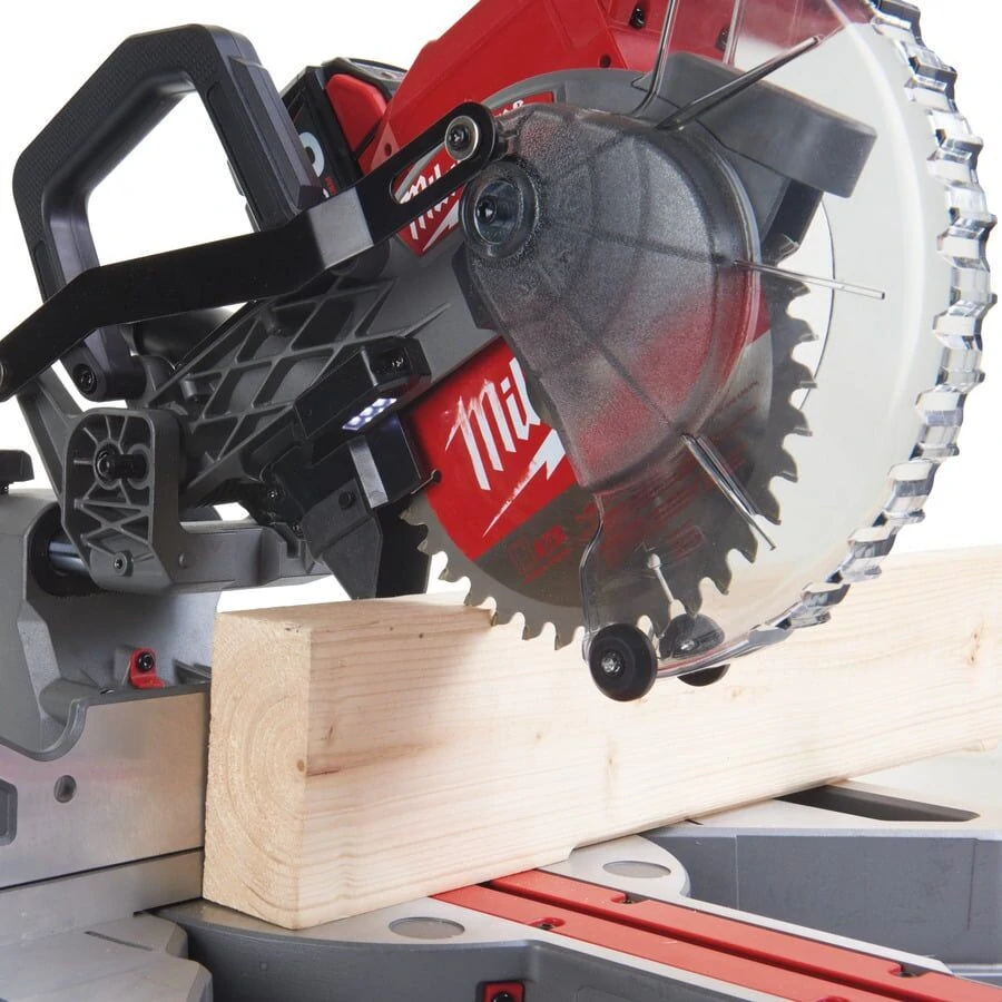Milwaukee M18 FMS190-0 FUEL pokosová pila 190 mm