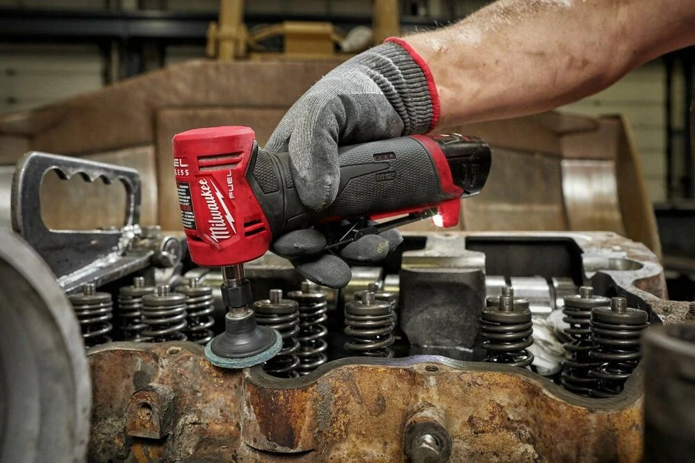Milwaukee M12 FDGA-0 FUEL úhlová vřetenová bruska