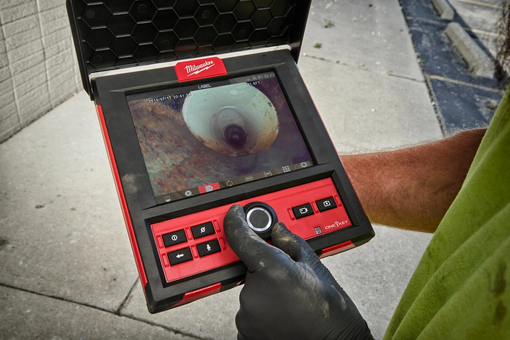Milwaukee M18 SIC60-0 inspekční monitor 8"