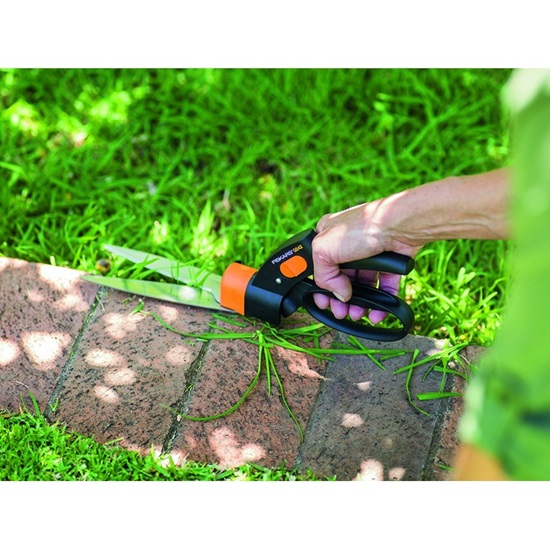 Nůžky na trávu Fiskars Servo-System™ GS42 (1000589)