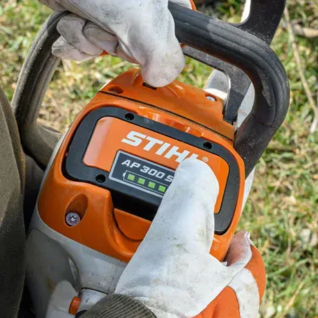 STIHL MSA 220 C-B