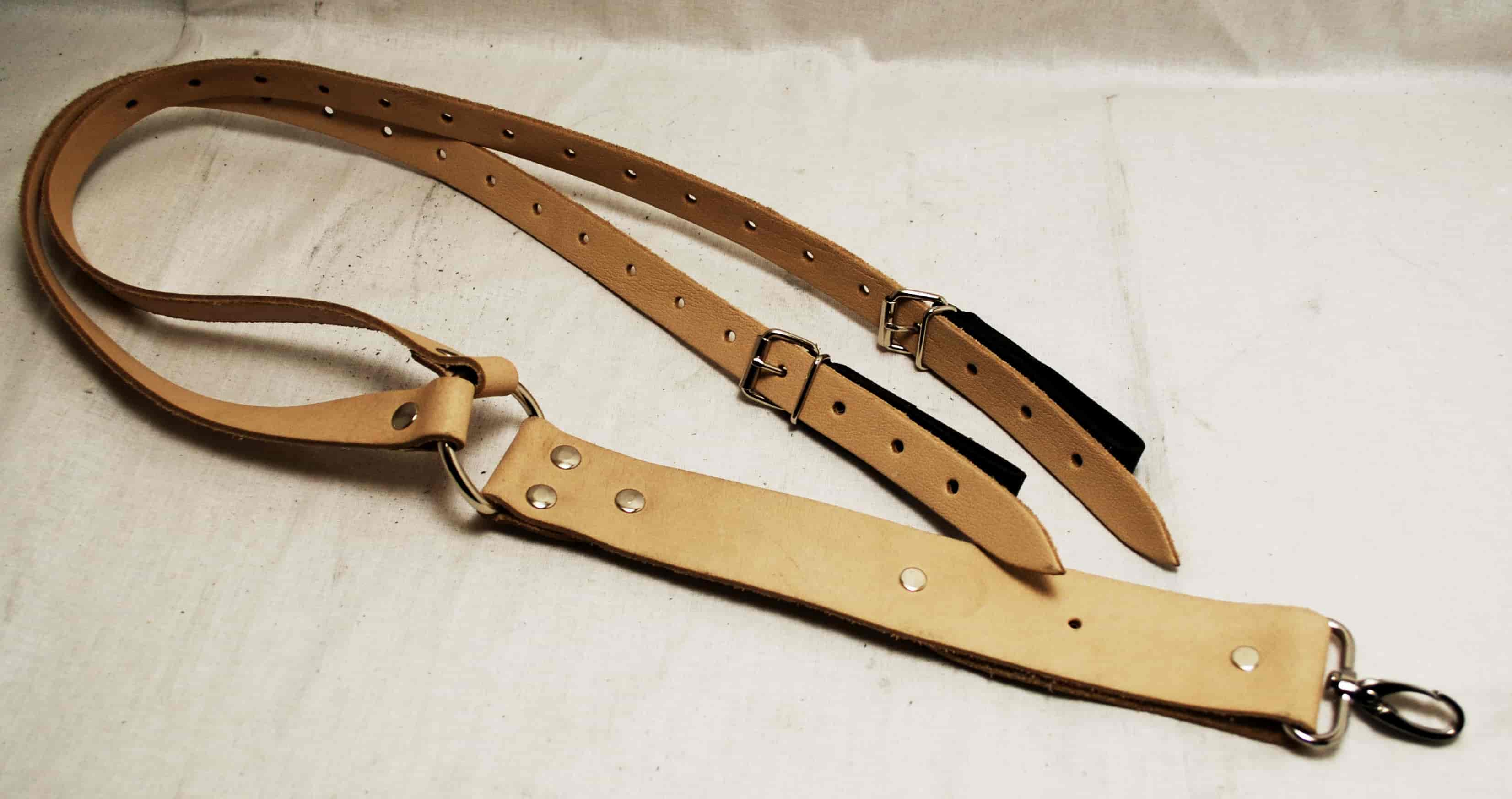 Dřevorubecké opaskové pouzdro s popruhem a brašnou Forest III