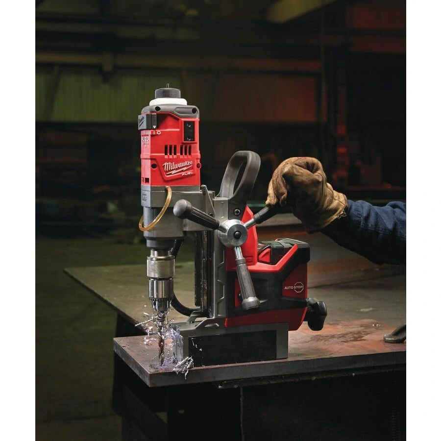 Milwaukee M18 FMDP-0 FUEL™ aku magnetická vrtačka bez aku
