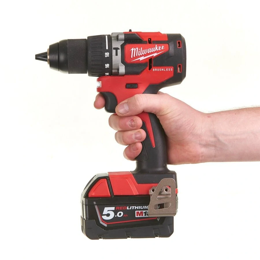 Milwaukee M18 CBLPD-0 bezuhlíková příklepová vrtačka M18™