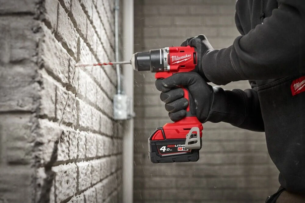 Milwaukee M18 BLPDRC-0 aku příklepová vrtačka kompaktní