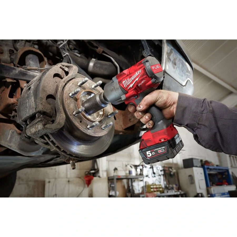Milwaukee M18FHIWF12-502X FUEL rázový utahovák 1/2" 1898 Nm