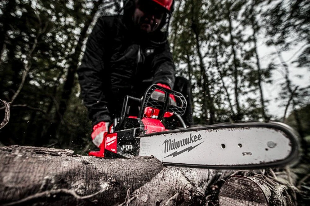 Milwaukee M18 FCHSC-0 FUEL™ řetězová pila 30 cm