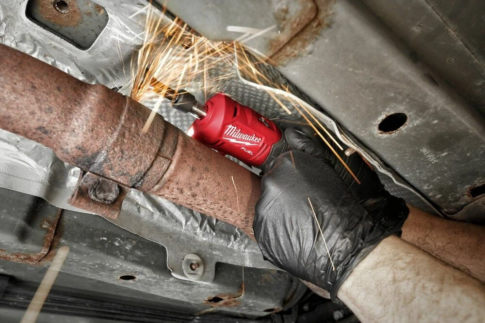 Milwaukee M12 FDGS-0 FUEL přímá bruska