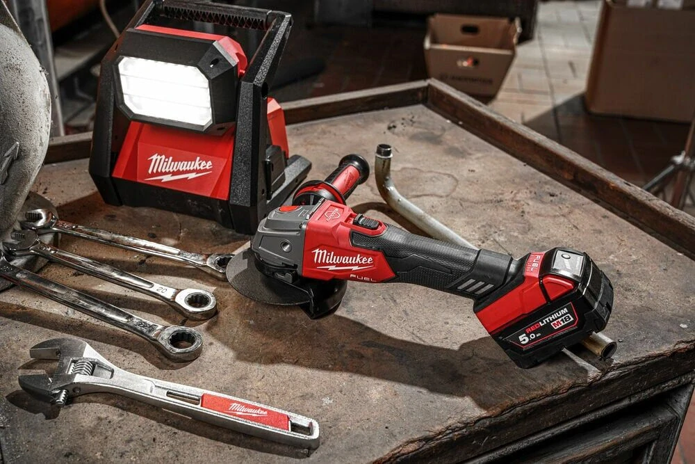 Milwaukee M18 ONEFSAG125XB-0X FUEL ONE-KEY