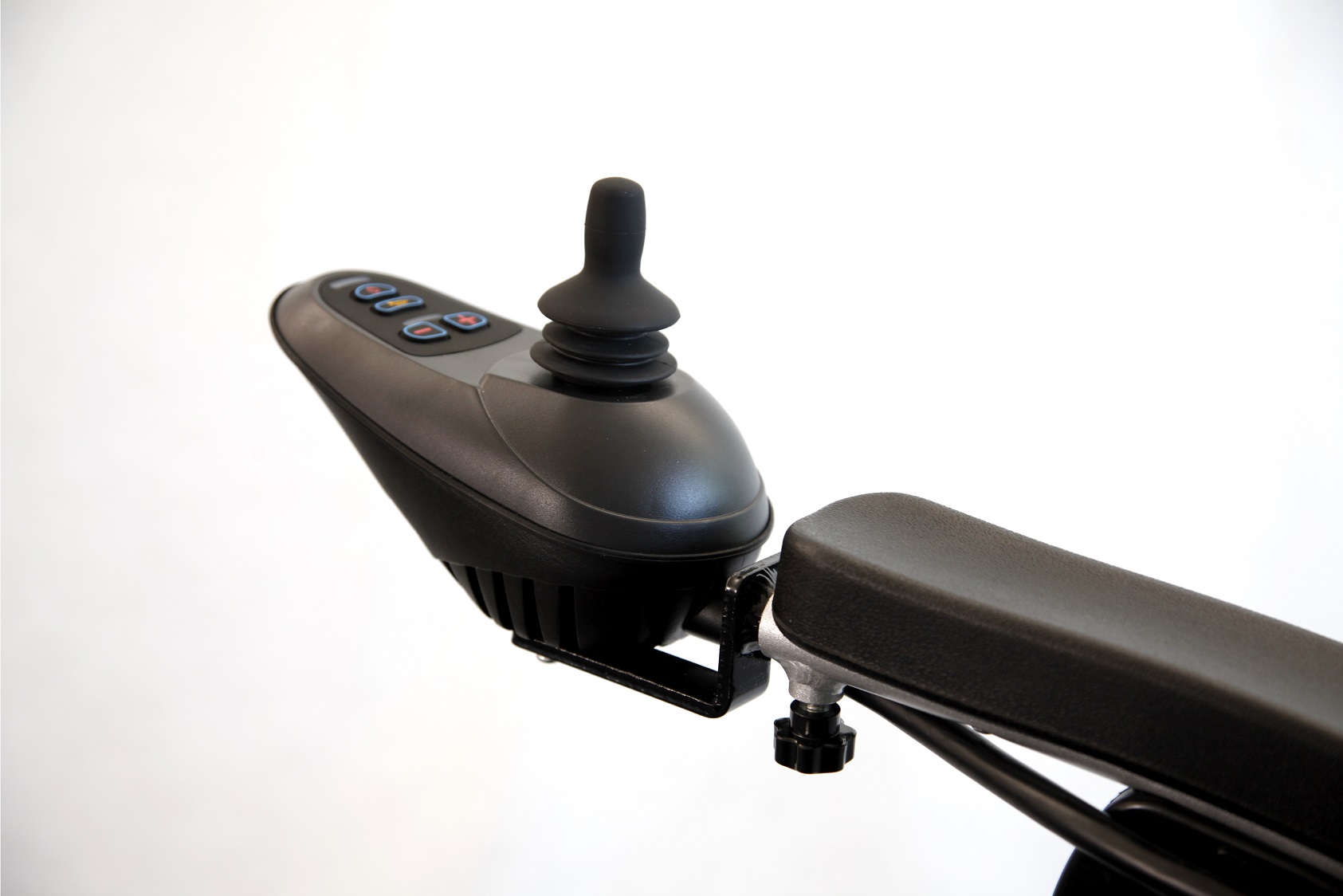 Skládací invalidní vozík Selvo i4500